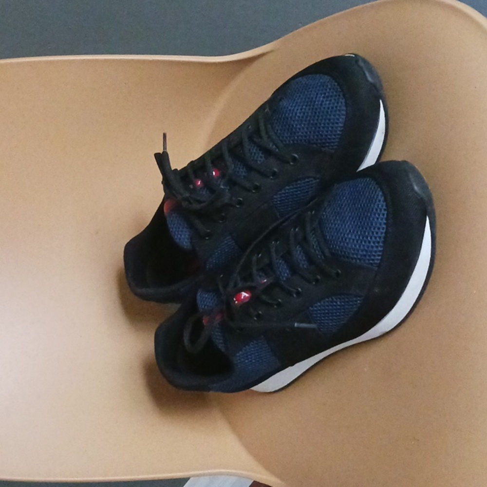 Men PRADA sneakers Size 11 - Picture 2 of 14